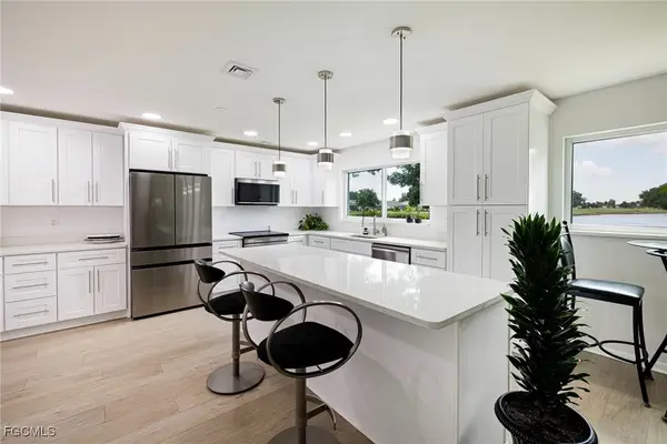 1404 Myerlee Country Club Boulevard, Fort Myers, FL 33919