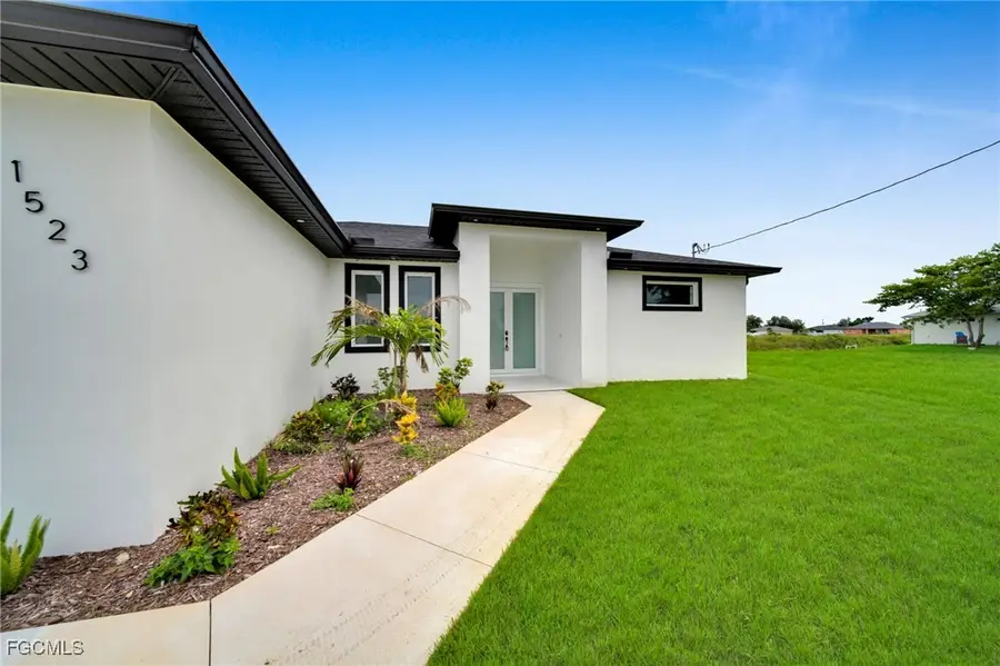 1523 NE 19th Avenue, Cape Coral, FL 33909 - Image #3