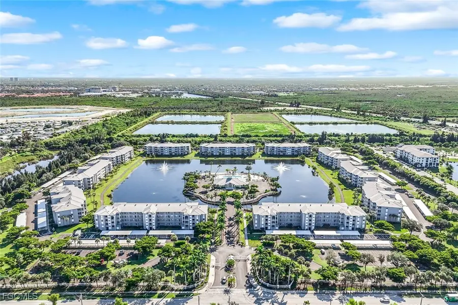 16625 Lake Circle Drive #518, Fort Myers, FL 33908 - Image #2