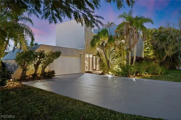 725 El Dorado Parkway W, Cape Coral, FL 33914