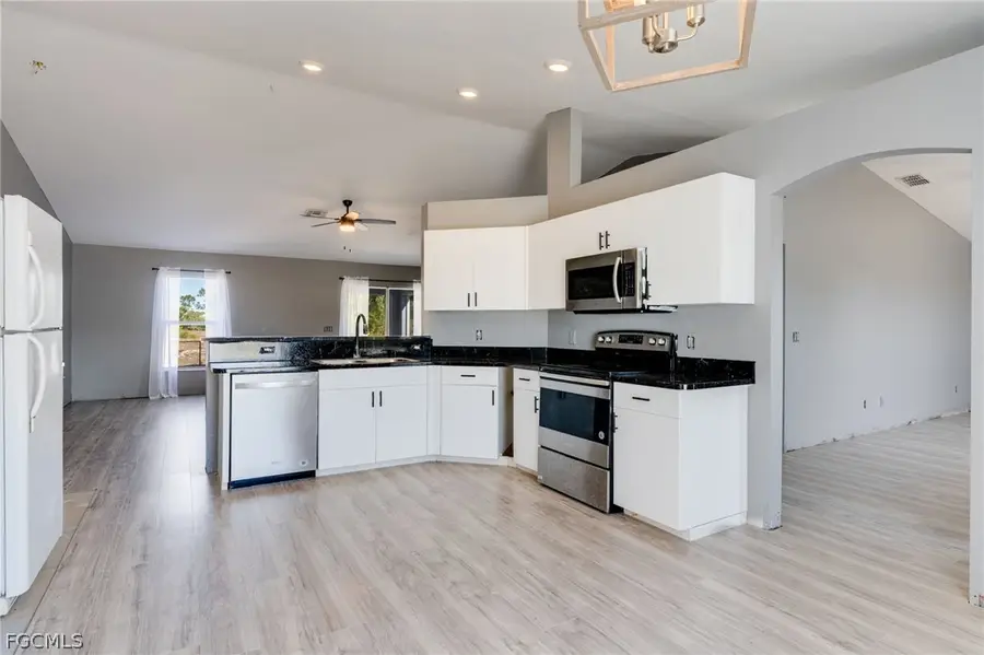 4305 NE 20th Place, Cape Coral, FL 33909 - Image #3