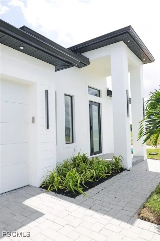 1528 NW 37th Avenue, Cape Coral, FL 33993 - Image #3