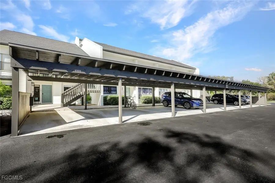 16484 Timberlakes Drive #101, Fort Myers, FL 33908 - Image #2