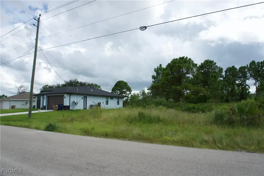 2807 42nd Street W, Lehigh Acres, FL 33971 - Image #2