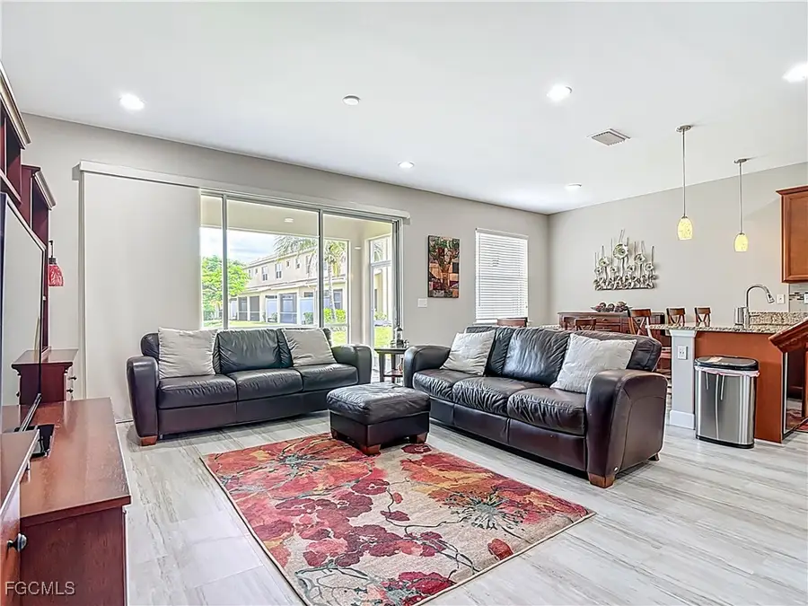 3884 Burrfield Street, Fort Myers, FL 33916 - Image #2