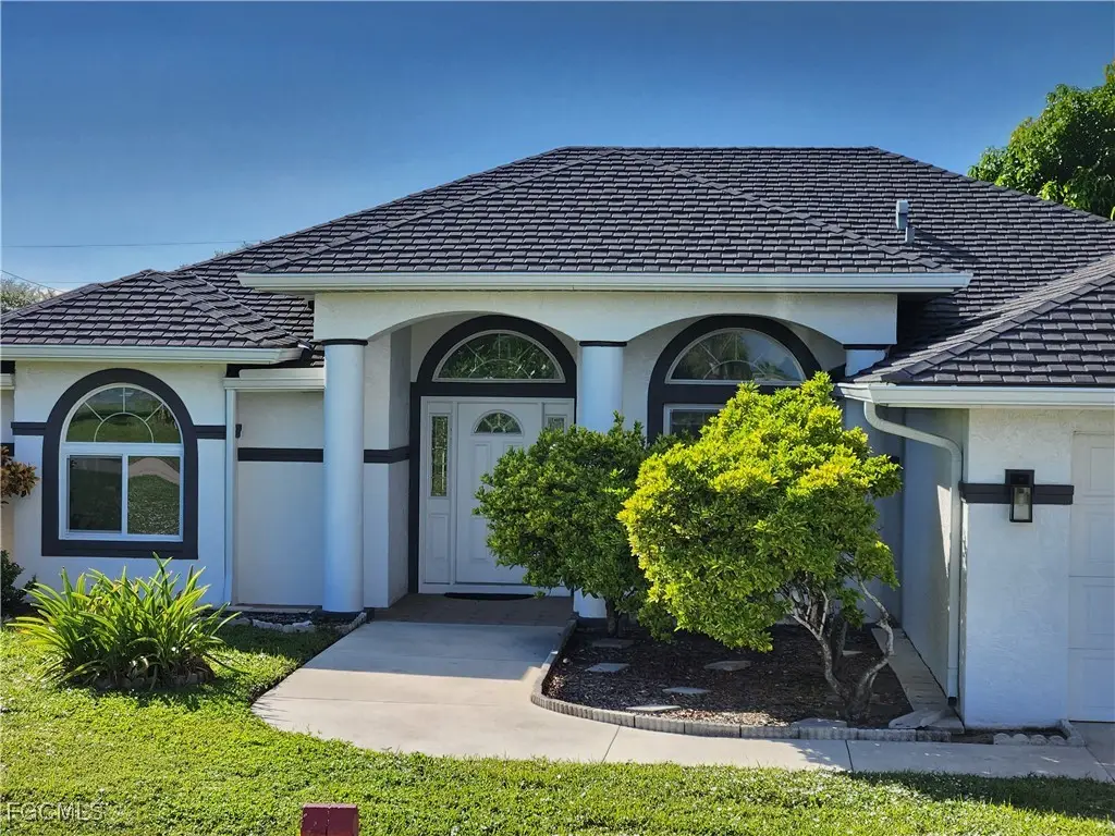 3902 SE 13th Avenue, Cape Coral, FL 33904 - Image #1