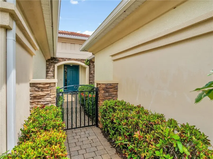 10539 Bellagio Drive, Fort Myers, FL 33913 - Image #3