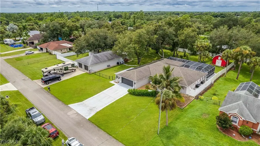 517 Hibiscus Avenue, Lehigh Acres, FL 33972 - Image #2