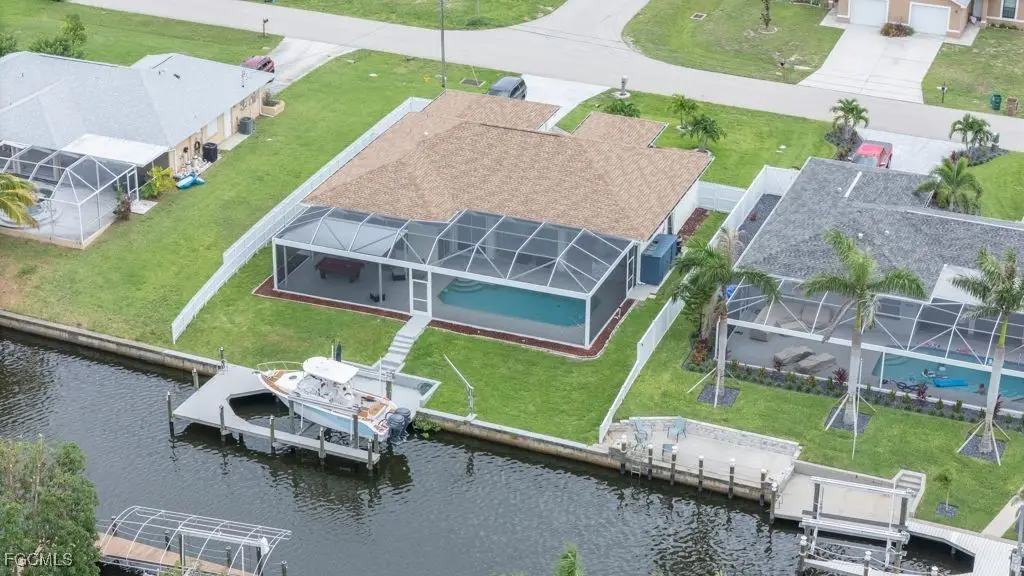 946 SE 23rd Place, Cape Coral, FL 33990 - Image #1