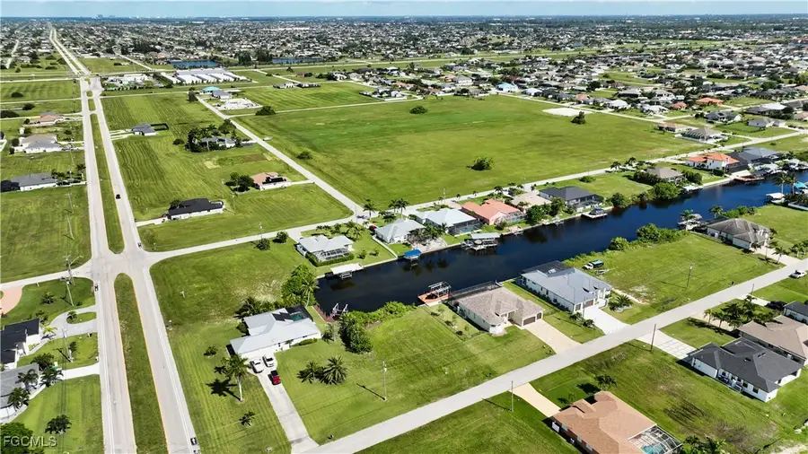 729 NW 36th Place, Cape Coral, FL 33993 - Image #3