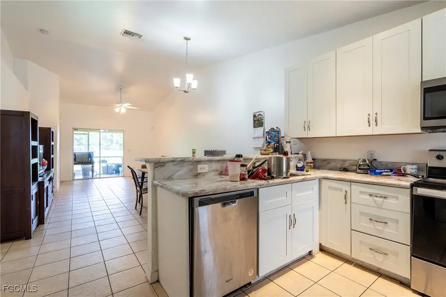 4442/4444 28th Street Sw, Lehigh Acres, FL 33973 - Image #3