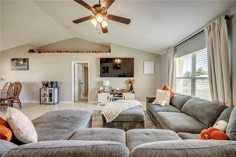 702 SW 11th Avenue, Cape Coral, FL 33991 - #2