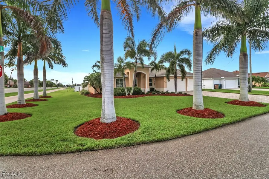 2013 SW 19th Place, Cape Coral, FL 33991 - Image #2