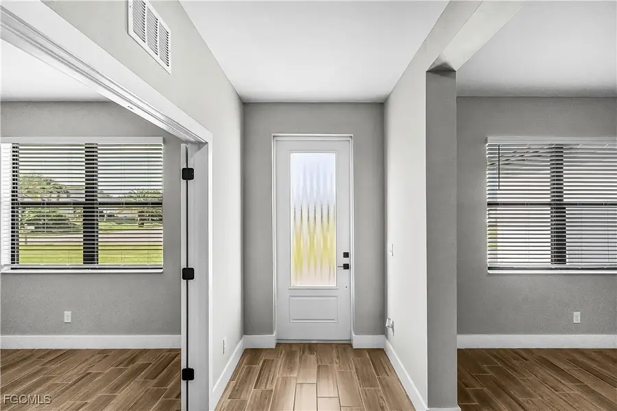 2705 SW 4th Avenue, Cape Coral, FL 33914 - Image #3