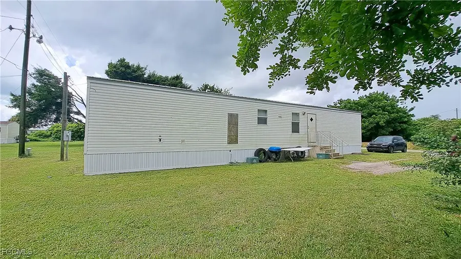 951 Virginia Avenue, Clewiston, FL 33440 - Image #3