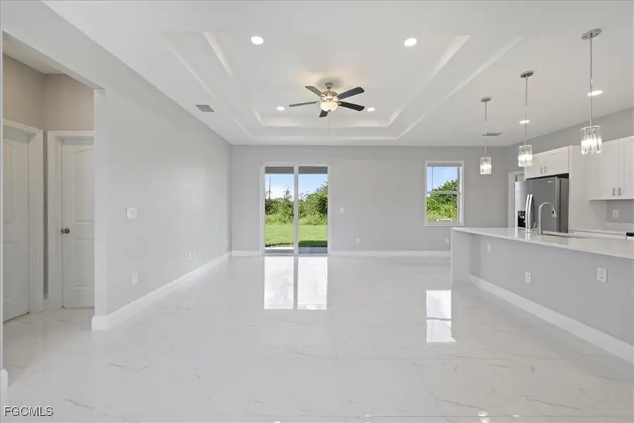 2706 33rd Street Sw, Lehigh Acres, FL 33976 - Image #3