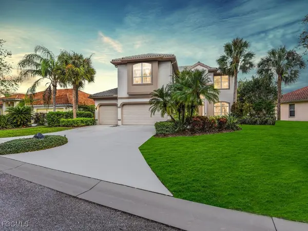 11771 Pinewood Lakes Drive, Fort Myers, FL 33913