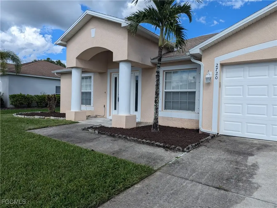2720 Soaring Hawk Drive, Fort Myers, FL 33905 - Image #2