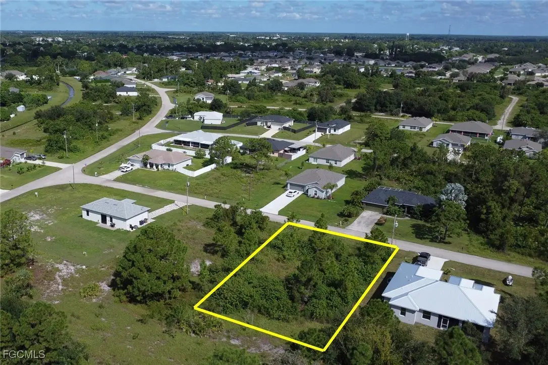 436 Raymer Street, Lehigh Acres, FL 33974 - Image #1