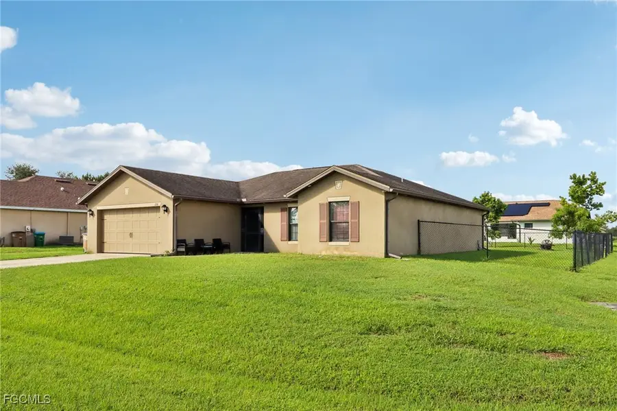 230 NE 9th Avenue, Cape Coral, FL 33909 - Image #2