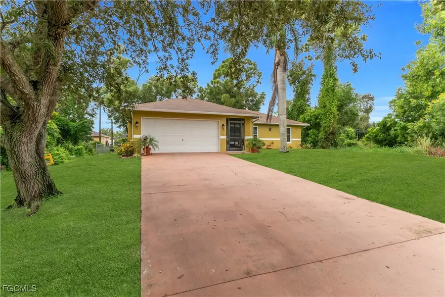 8434 Butternut Road, Fort Myers, FL 33967 - Image #2