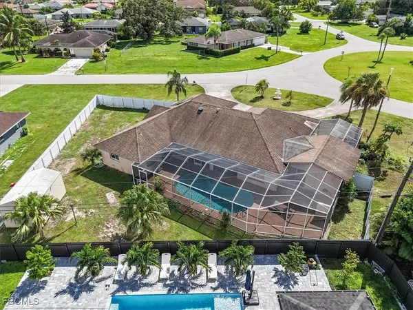 1622 Country Club Parkway, Lehigh Acres, FL 33936