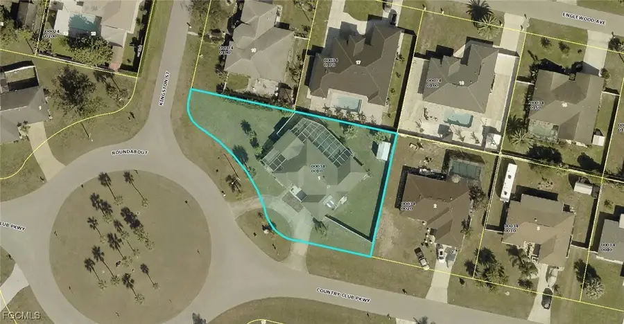 1622 Country Club Parkway, Lehigh Acres, FL 33936 - Image #2