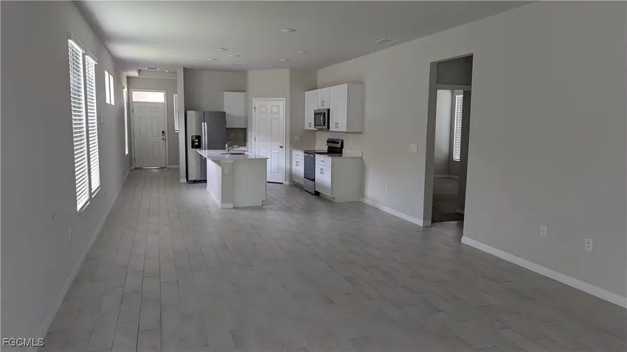 828 Friendship Circle, Labelle, FL 33935 - Image #3