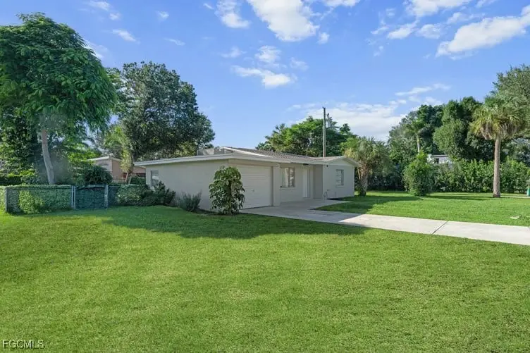2968 Sunset Road, Fort Myers, FL 33901 - Image #2