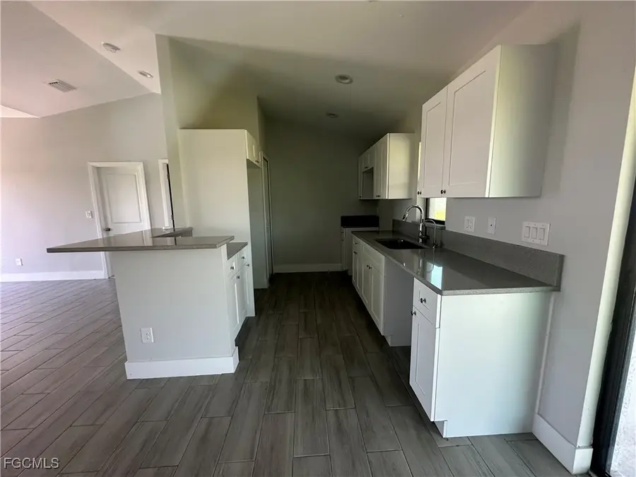 3907 NW 40th Street, Cape Coral, FL 33993 - Image #3