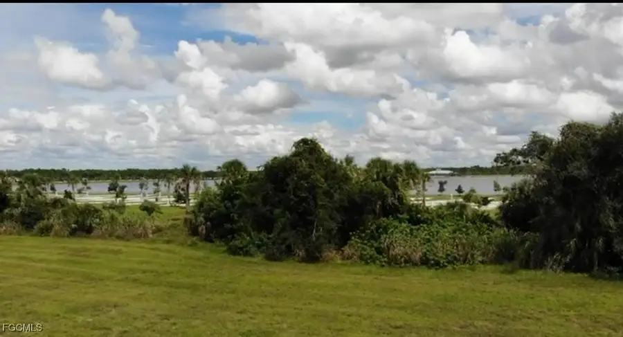 4021 NW 37th Avenue, Cape Coral, FL 33993 - Image #2