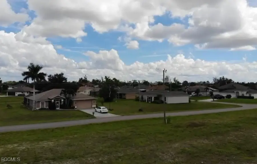 1708 SW 17th Avenue, Cape Coral, FL 33991 - Image #2