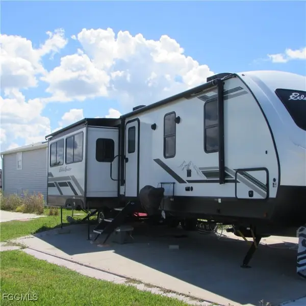 19681 #313 Summerlin Road, Fort Myers, FL 33908