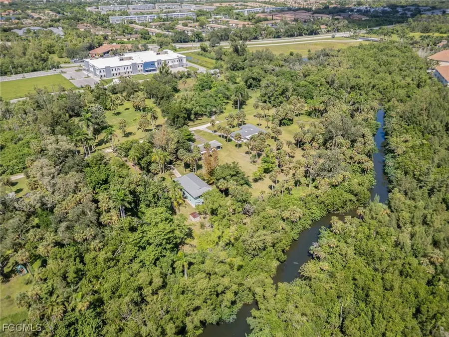 7086 Maida Lane, Fort Myers, FL 33907 - Image #3