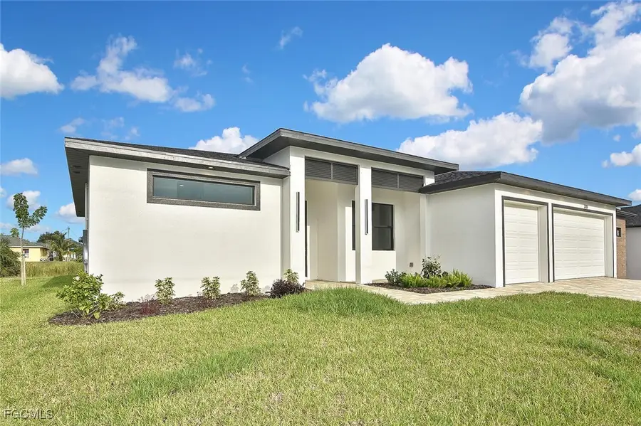 310 SW 26th Avenue, Cape Coral, FL 33991 - Image #2