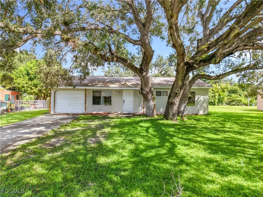 4006 Beaumont Lane, Labelle, FL 33935 - Image #3