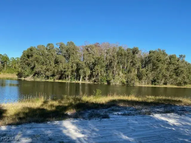 723 Joffre Place, Lehigh Acres, FL 33974 - Image #3