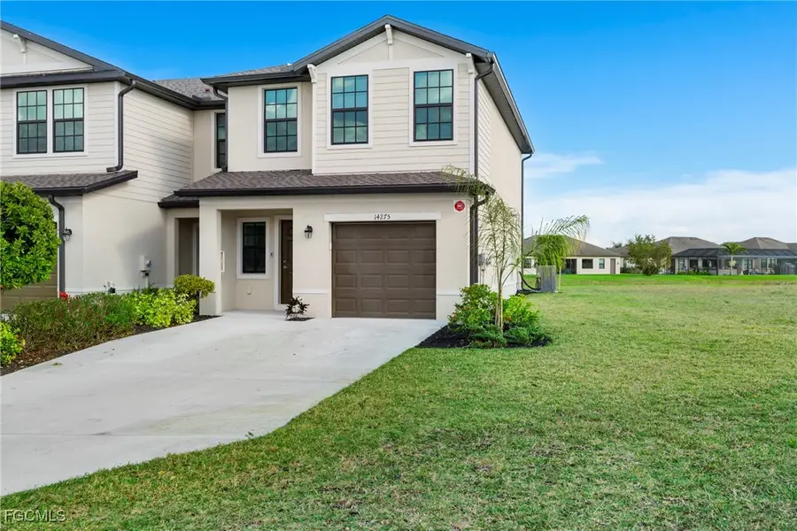 14275 Oviedo Place, Fort Myers, FL 33905 - Image #2