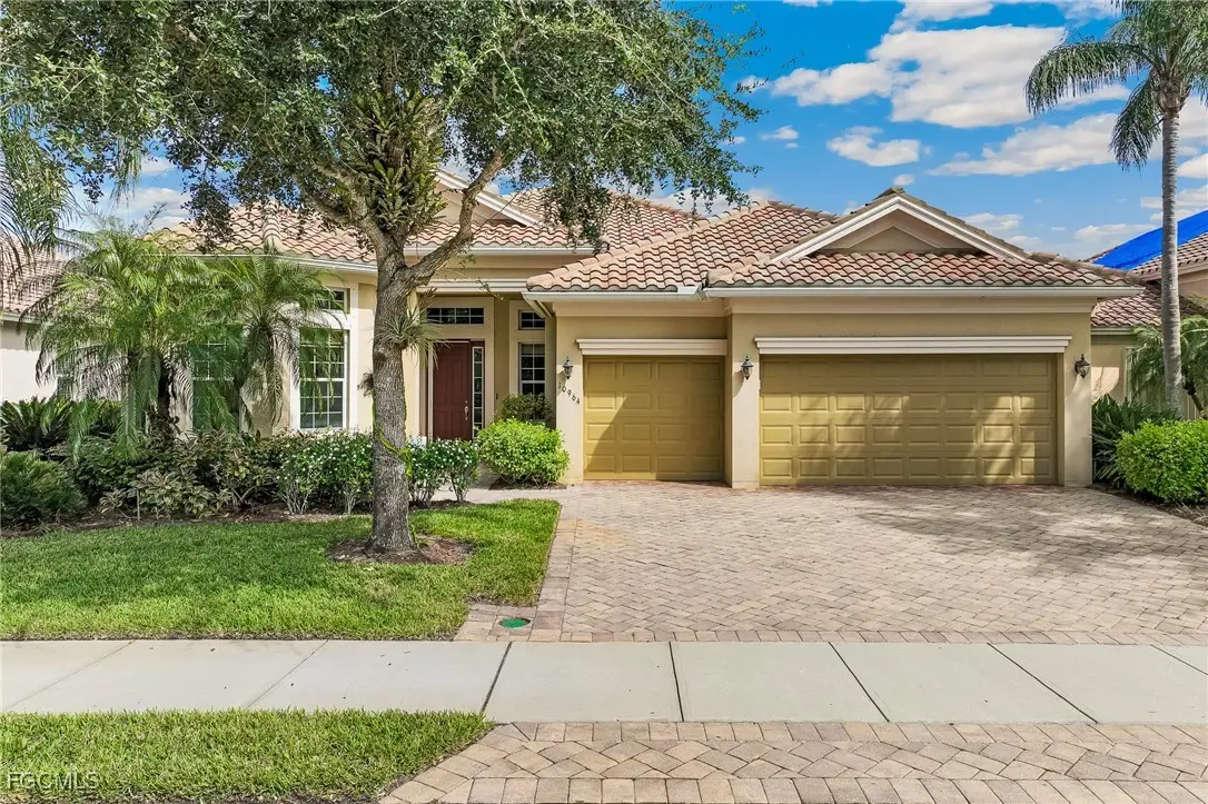 10964 Surrey Place, Fort Myers, FL 33913 - Image #1