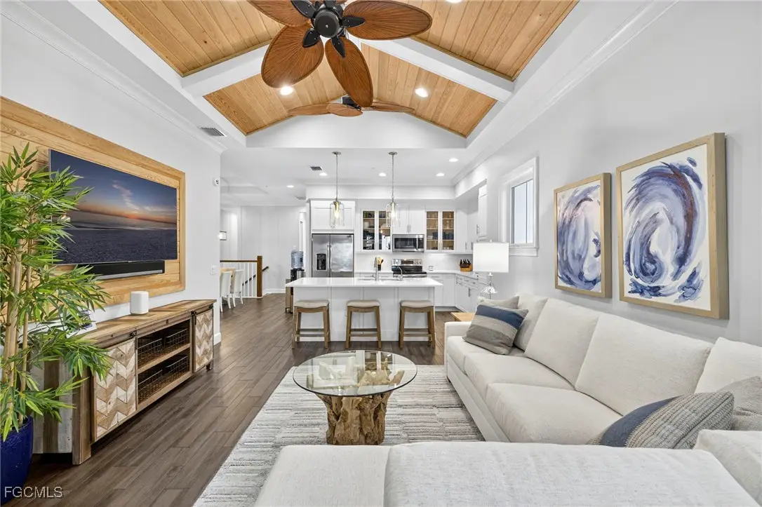 6541 Dominica Drive #201, Naples, FL 34113 - Image #1