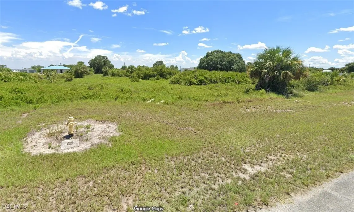 3016 Honeywood Road, Labelle, FL 33935 - Image #1