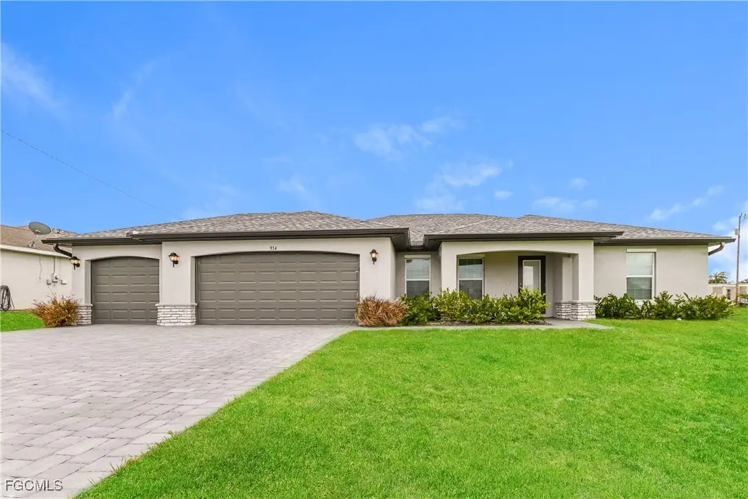 914 NE 13th Place, Cape Coral, FL 33909 - Image #1
