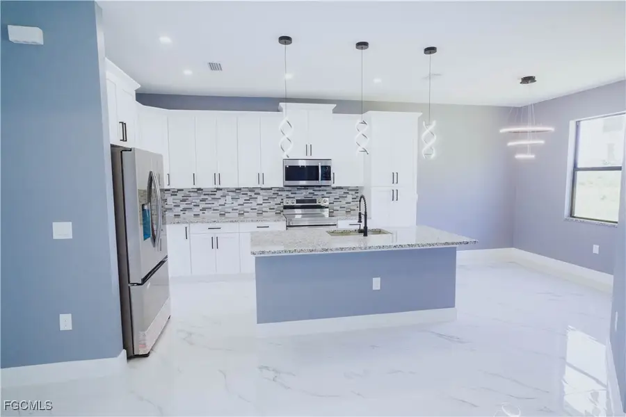 816 Frederick Reid Street E, Lehigh Acres, FL 33974 - Image #2