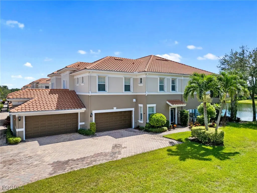 10260 Glastonbury Circle #102, Fort Myers, FL 33913 - Image #1