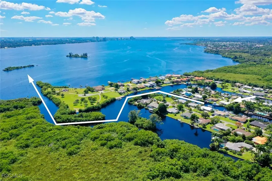 2166 Cape Way, North Fort Myers, FL 33917 - Image #2