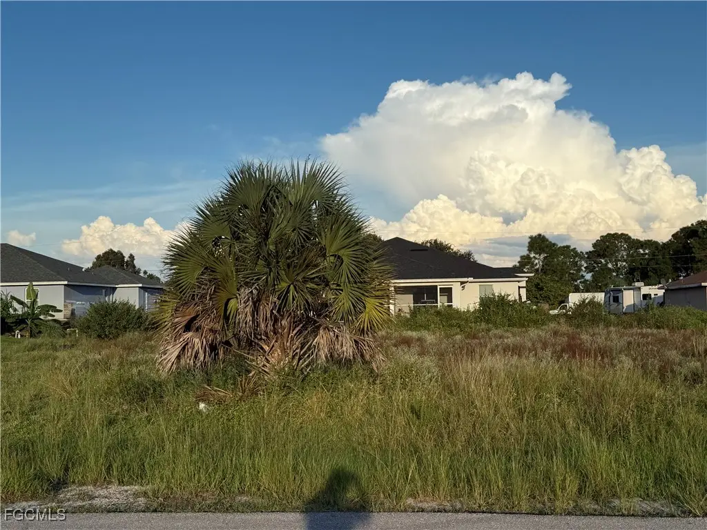 2127/2129 Snead Drive, Lehigh Acres, FL 33973 - Image #1