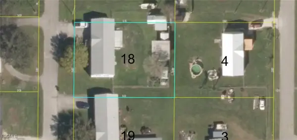 1086 Pine Avenue, Moore Haven, FL 33471