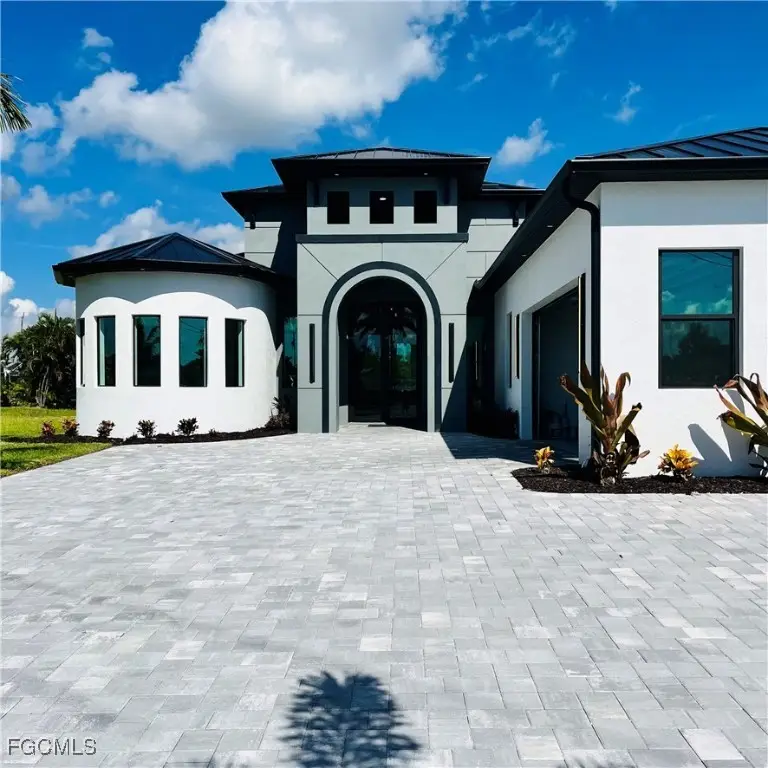 4218 SW 17th Avenue, Cape Coral, FL 33914 - Image #2