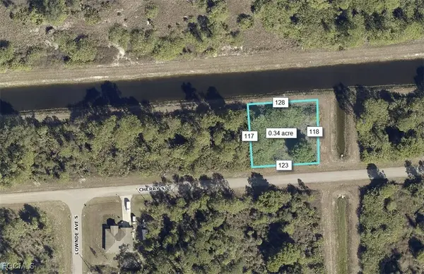 1143 Cherry Street E, Lehigh Acres, FL 33974