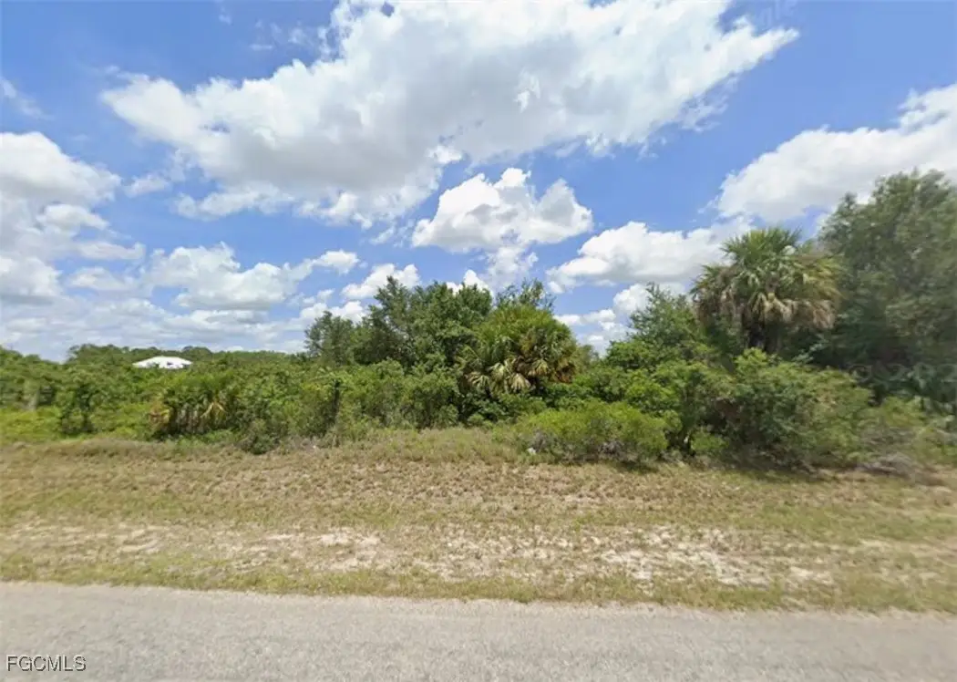 8007 Mangrove Circle, Labelle, FL 33935 - Image #1